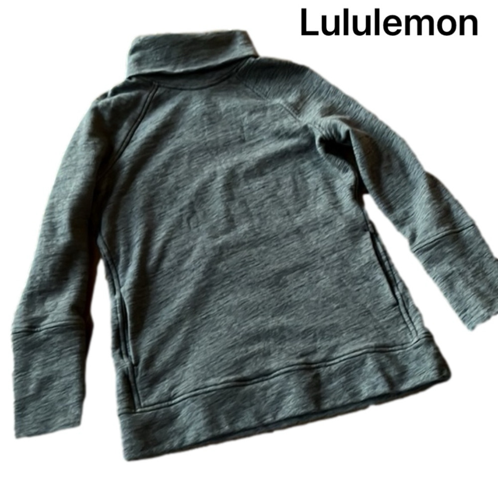 Lululemon Gray Sweatshirt - Size 8